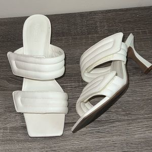 White sandals 8 1/2
